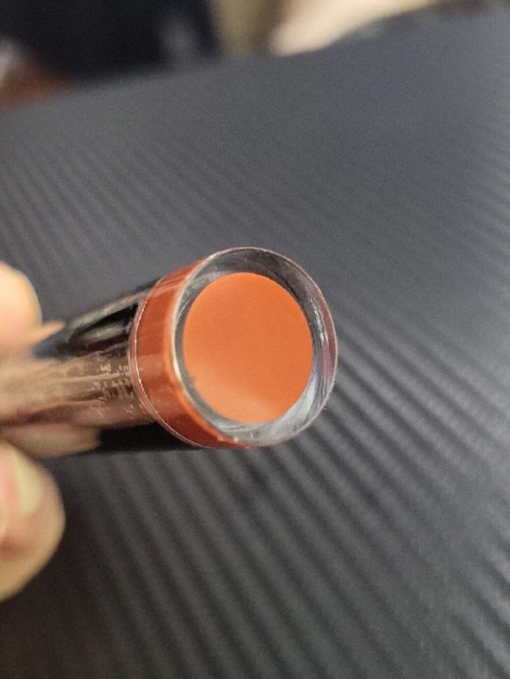 NEW La Girl Matte Lipstick In Saucy